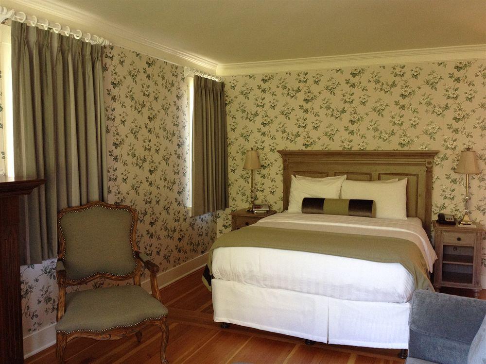 Rosewood Inn Victoria Zewnętrze zdjęcie